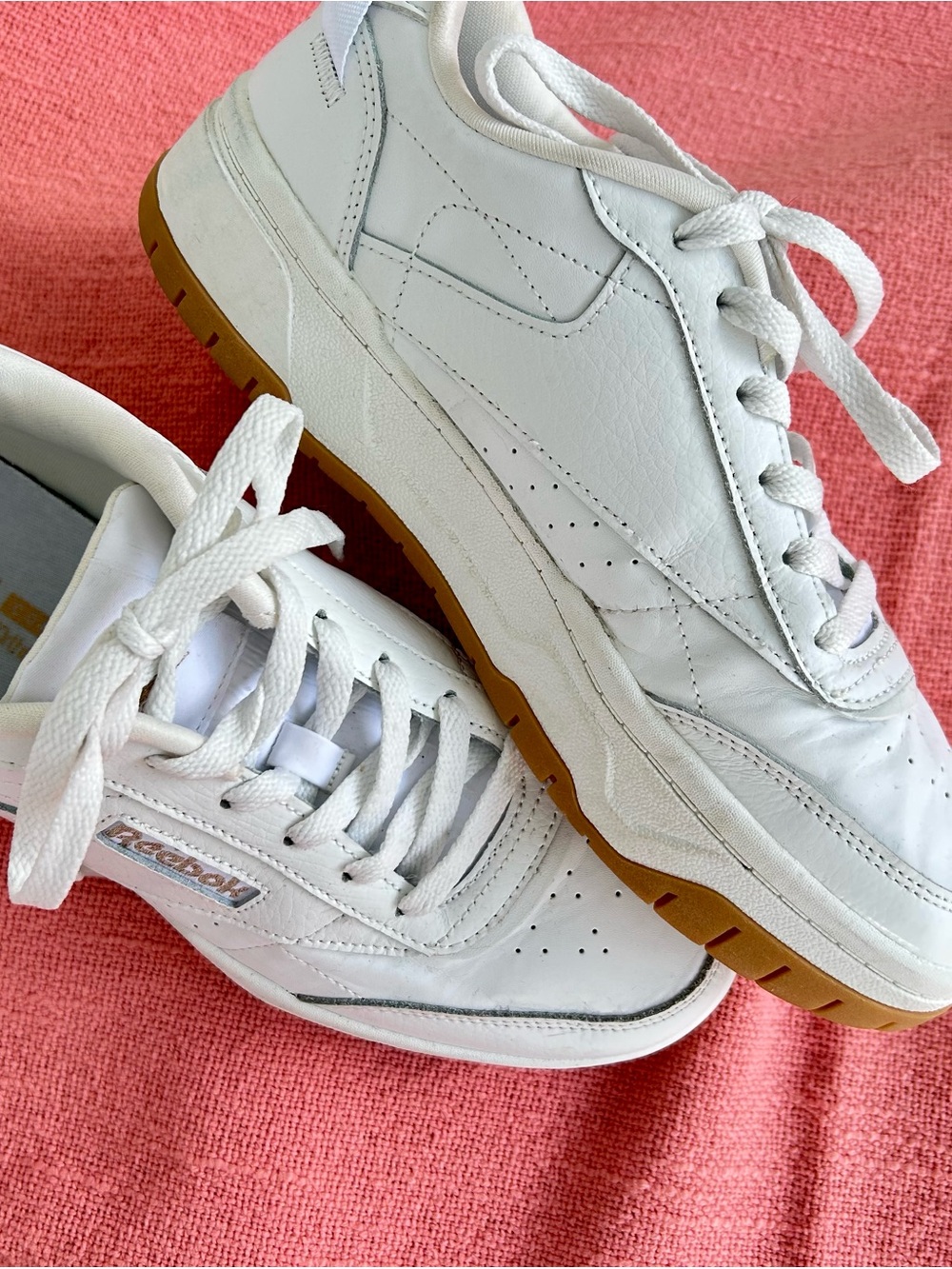 Reebok Women's White Leather Sneakers 8.5